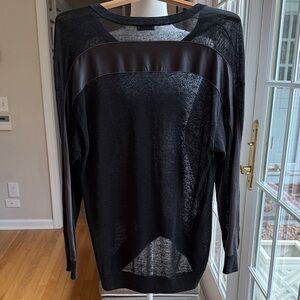 BRUNELLO CUCINELLI Navy Linen High-Low Top w/Monili Stripe Trim across back Sz M